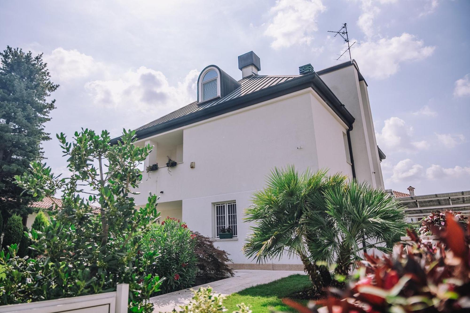 B&B Luxury Italian House Rho Esterno foto